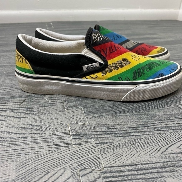 Vans Classic Slip-On Canvas Multicolor Striped Japanese Script Slip On Sneakers - Picture 10 of 12